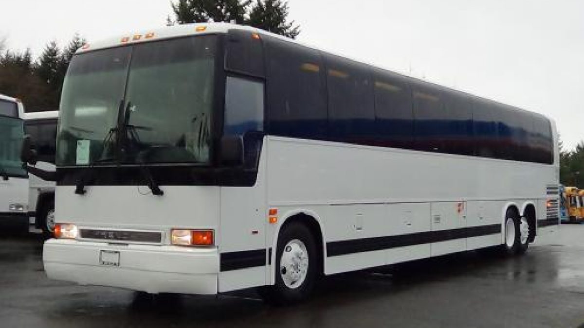 Prevost LeMirage XL-II ADA Motorcoach - C27498 | Northwest Bus