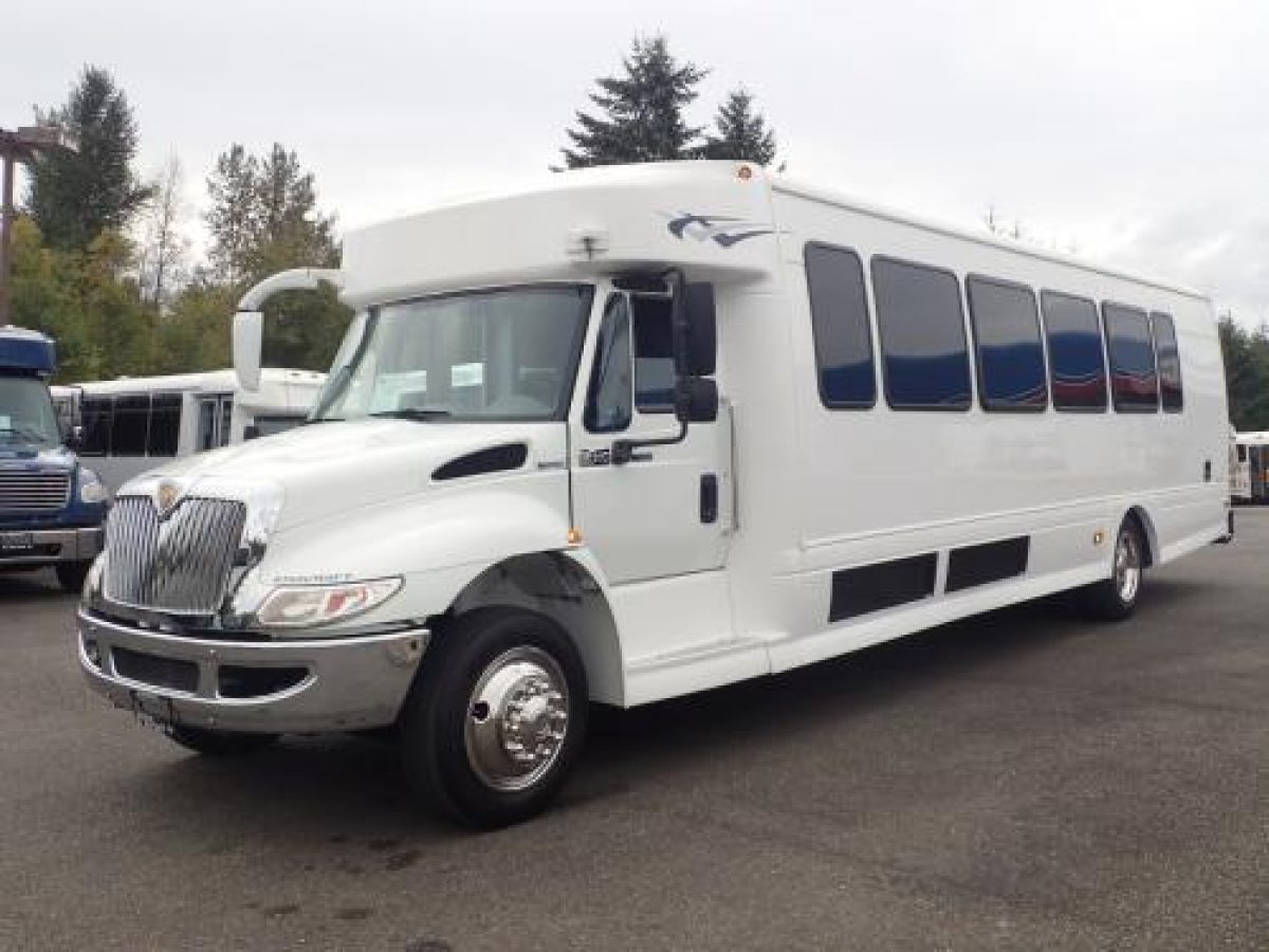 2013 IC Starcraft XL 32 Passenger Shuttle Bus - S70300 | Northwest