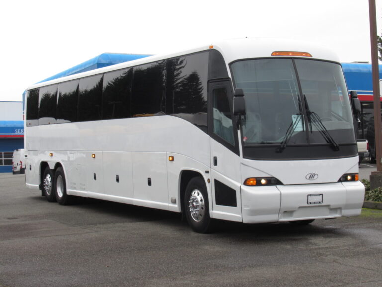 Used & New Coach Buses for Sale Big Passenger Buses Northwest Bus Sales