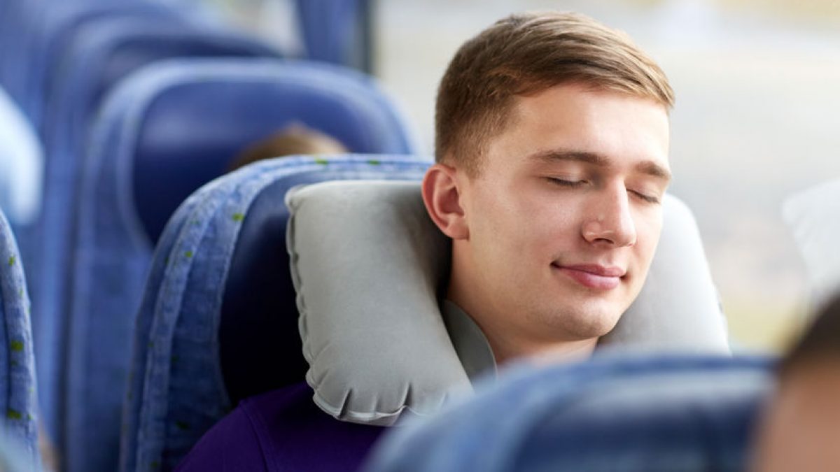 4 Tips for Sleeping on a Bus