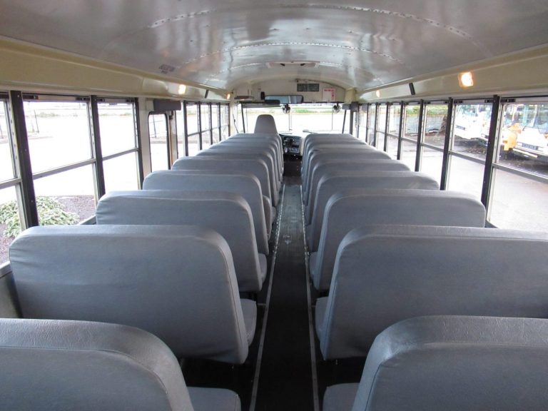 2007 IC CE-300 71 Passenger Conventional School Bus - B72232 ...