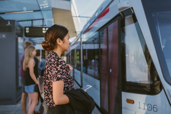 6 Ways Public Transportation Benefits The Community 