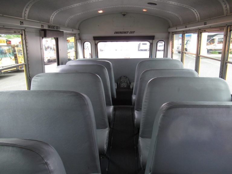 2002 Thomas HDX 78 Passenger School Bus - B16247 | Northwest Bus Sales, Inc