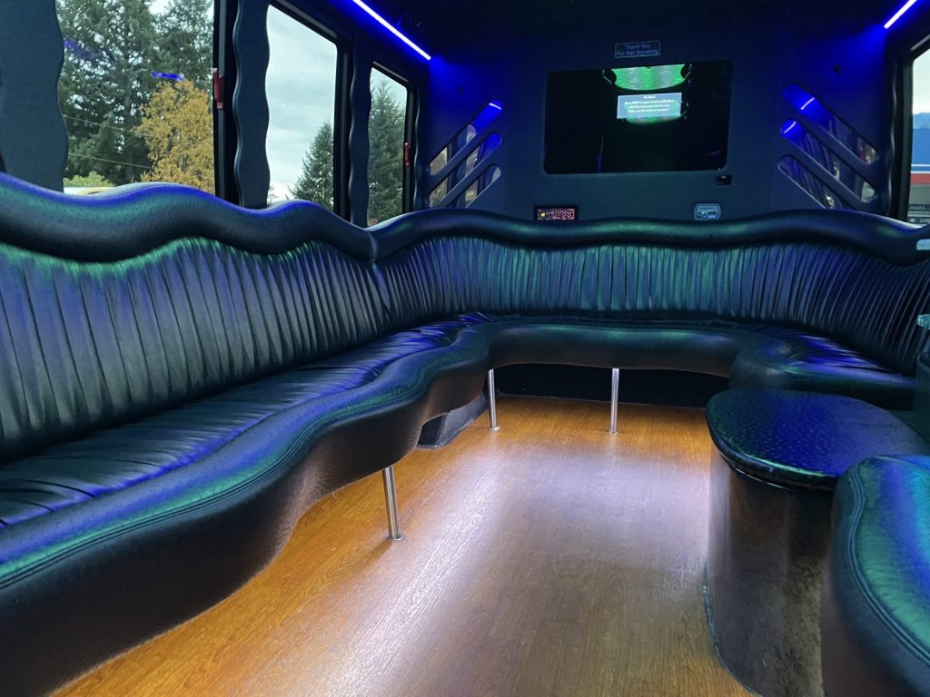 2008 Ford Tiffany Party Bus - S55502 | Northwest Bus Sales, Inc