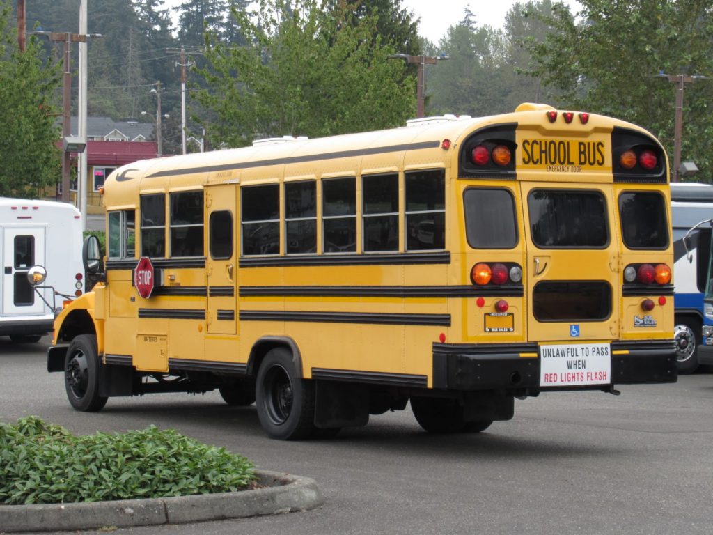 2006 Bluebird Vision 18+2 ADA Short School Bus - B31673 | Northwest Bus ...