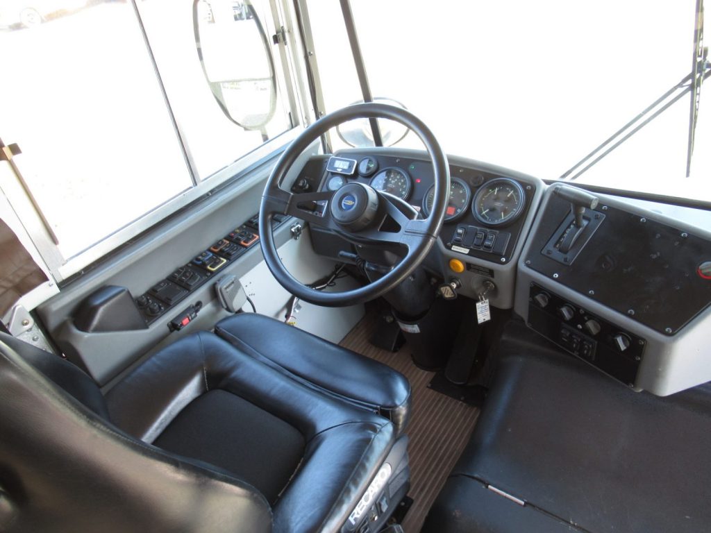 2009 Blue Bird All American 18 Passenger + 2 Wheelchair Short School ...