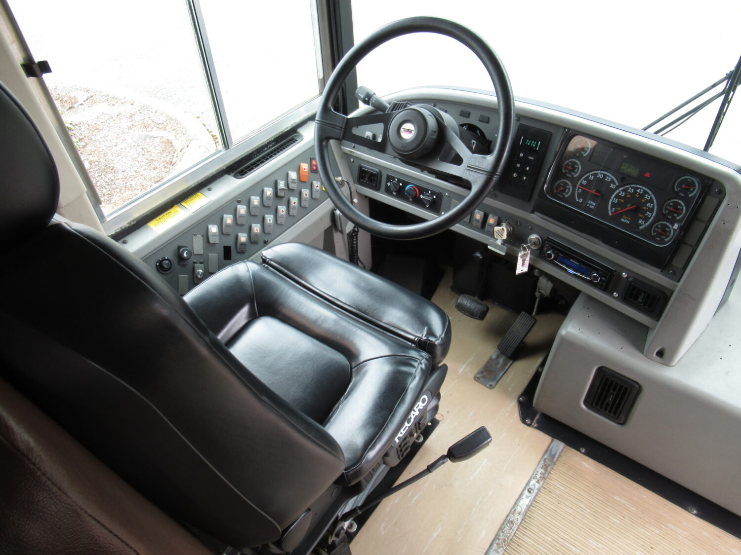 2009 Thomas HDX 12 Row School Bus B09132 Northwest Bus Sales Inc 2009 Thomas HDX 12 Row School Bus B09132 Northwest Bus Sales Inc