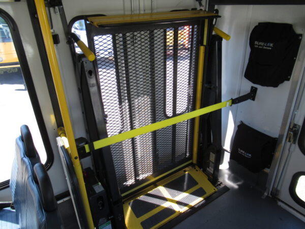 2012 Chevrolet Eldorado 14 Passenger ADA Shuttle Bus - Wheelchair Lift