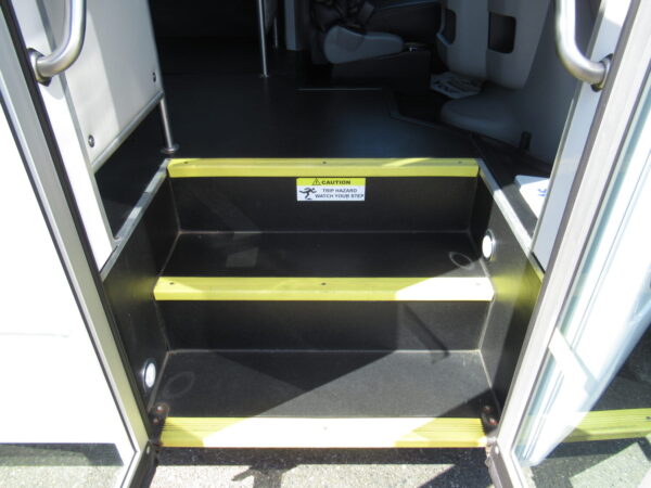 2014 Ford Starcraft 12 Passenger & 2 Wheelchair Shuttle Bus