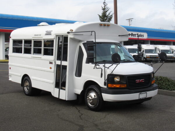 2004 GMC Thomas Minotaur 14 Passenger MFSAB - B47999