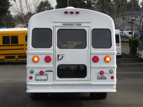 2004 GMC Thomas Minotaur 14 Passenger MFSAB - B47999 - Image 11