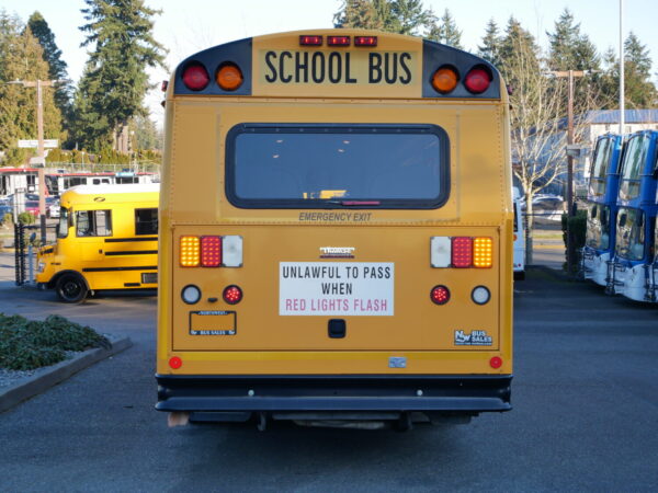 2010 Thomas HDX 12 Row School Bus - B21285 - Image 11