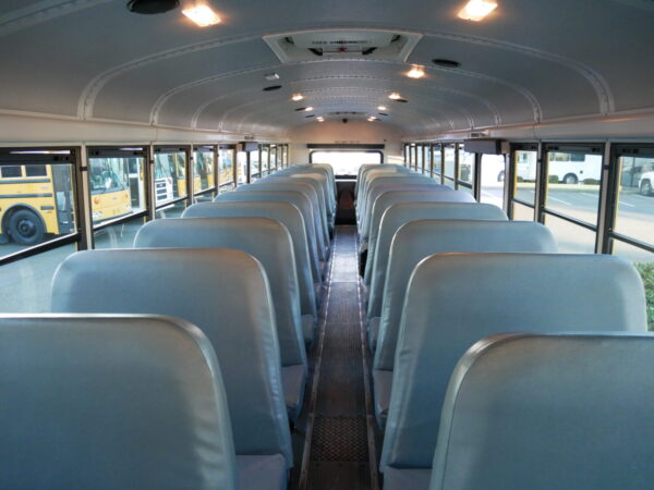 2010 Thomas HDX 12 Row School Bus - B21285 - Image 6