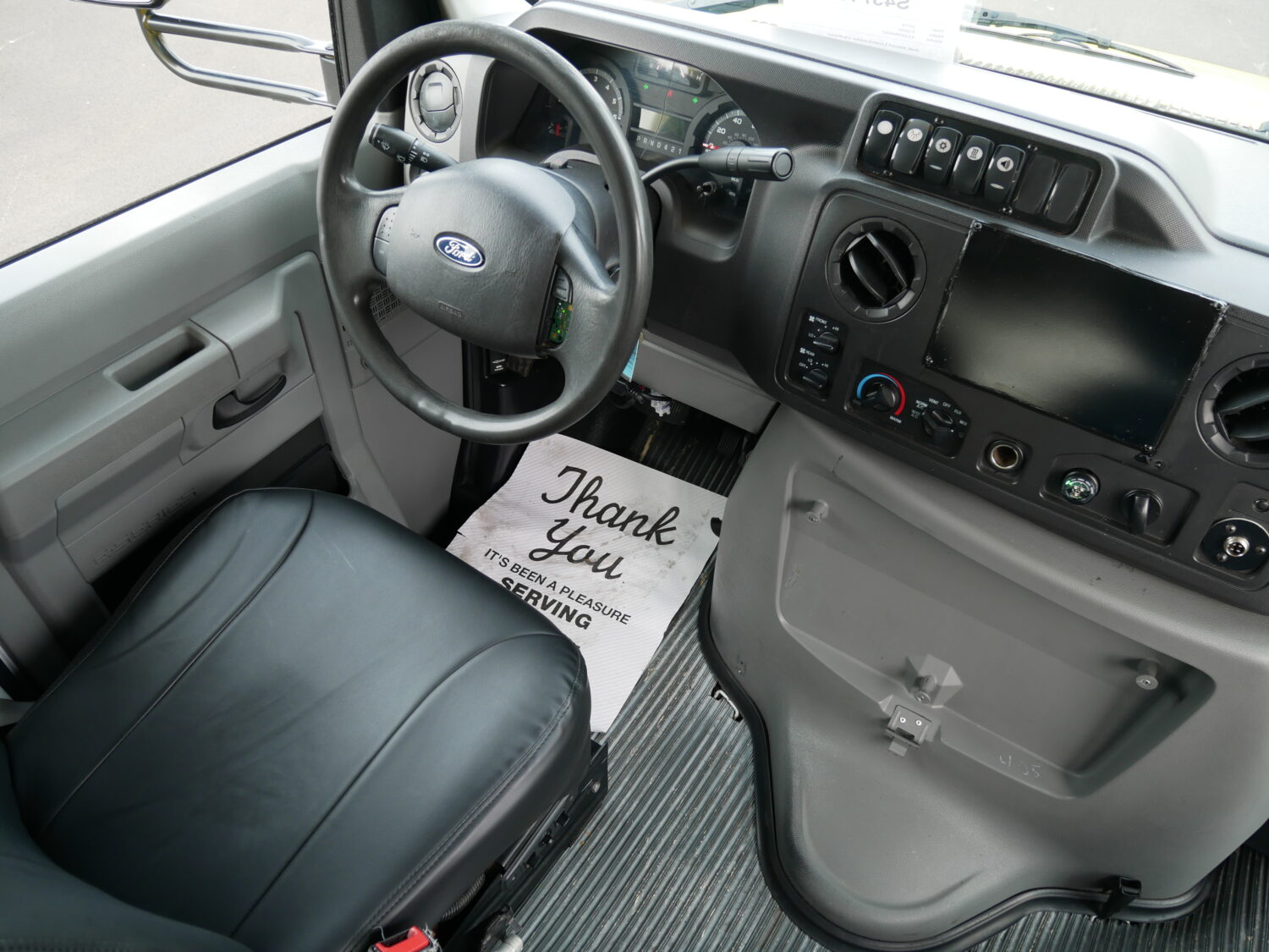 2019 Ford Eldorado 14 Passenger with Interior Luggage Rack - S43716 - Image 5