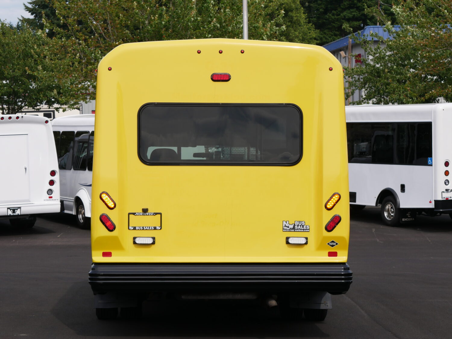 2019 Ford Eldorado 14 Passenger with Interior Luggage Rack - S43716 - Image 11