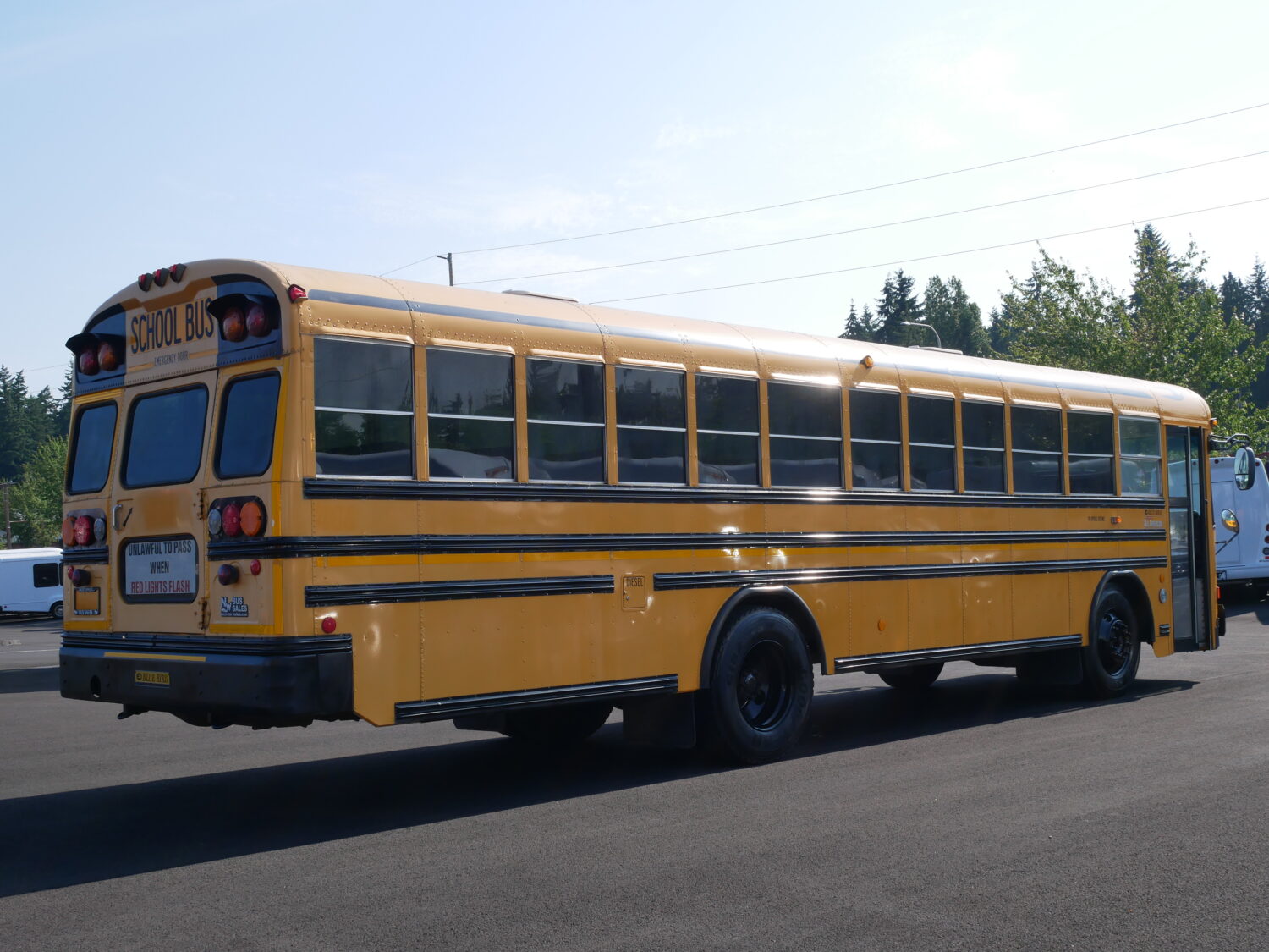 2006 Blue Bird All American 66 Passenger School Bus - B32016 - Image 3