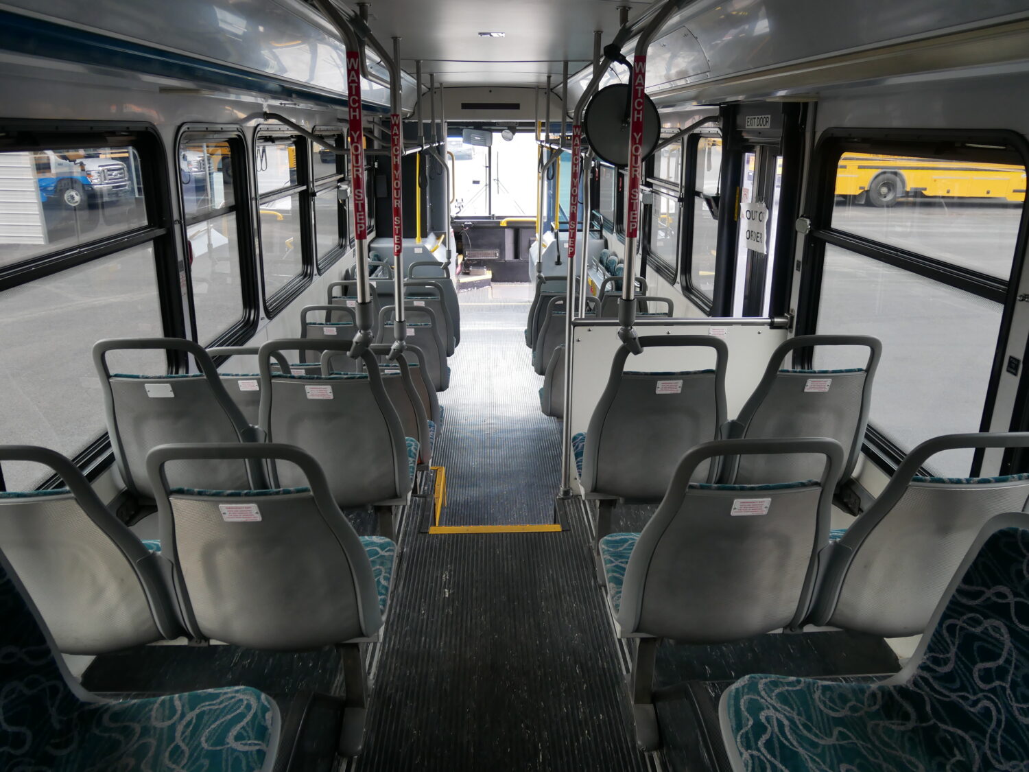 2008 Gillig Low Floor 39 Passenger ADA Transit Bus - T79678 - Image 8