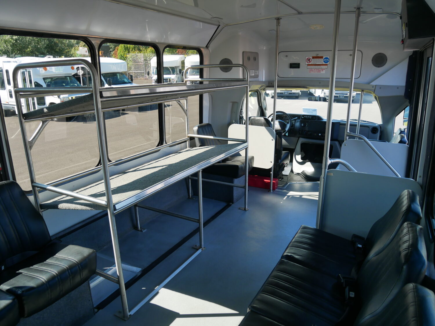 2017 Ford Eldorado 14 Passenger with Interior Luggage Rack - S57147 - Image 8