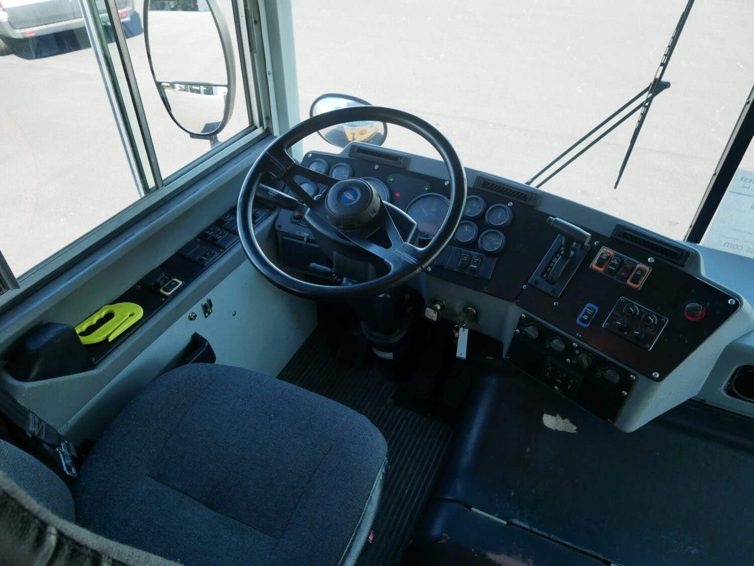 2006 Blue Bird All American 42 Passenger School Bus - B37003 - Image 5