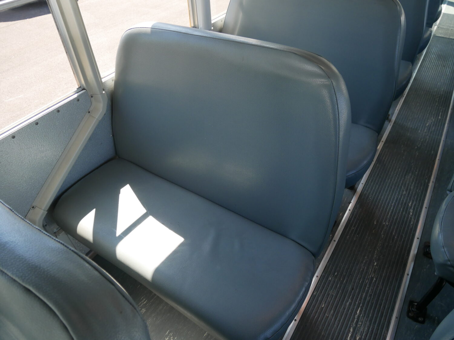 2006 Blue Bird All American 42 Passenger School Bus - B37003 - Image 9