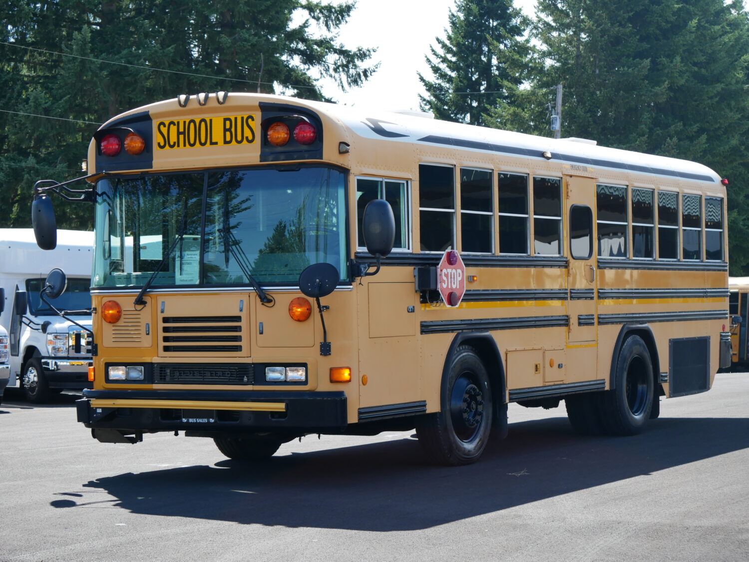 2006 Blue Bird All American 42 Passenger School Bus - B37003 - Image 2