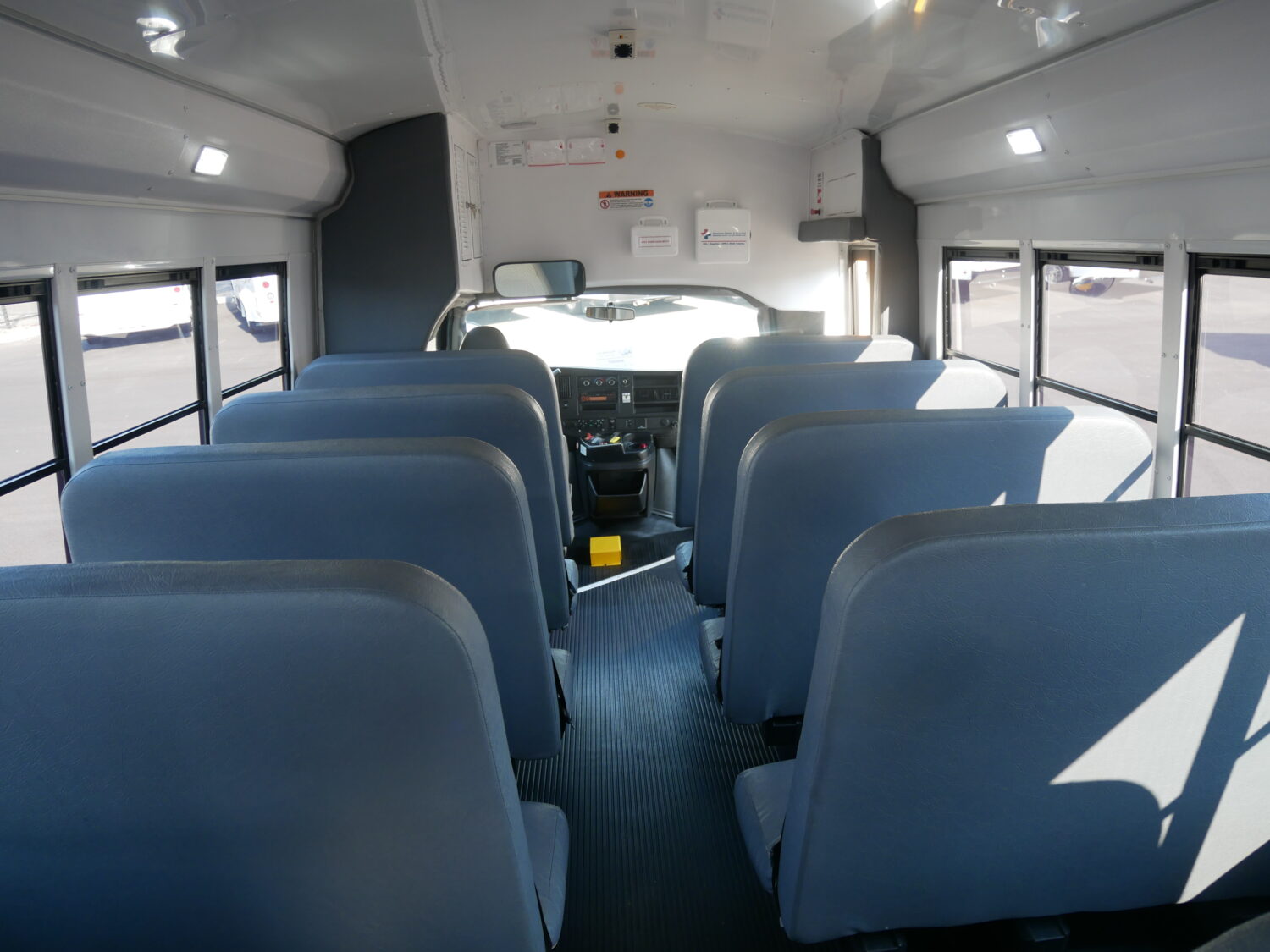 2016 Chevrolet Starcraft Quest 26 Passenger School Bus - B86507 - Image 8