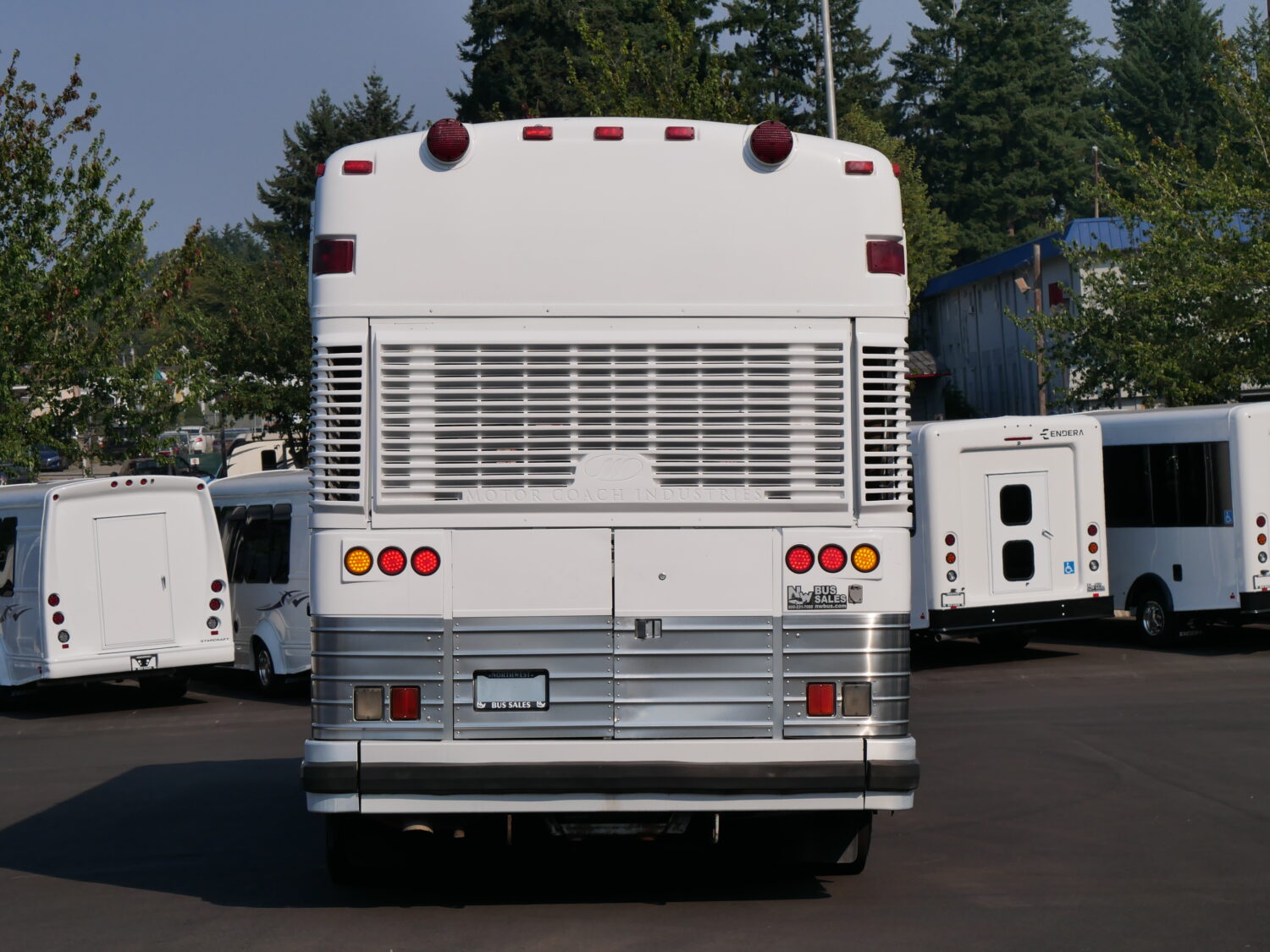 2003 MCI D4000 42 Passenger Prison Bus – C56034 - Image 11