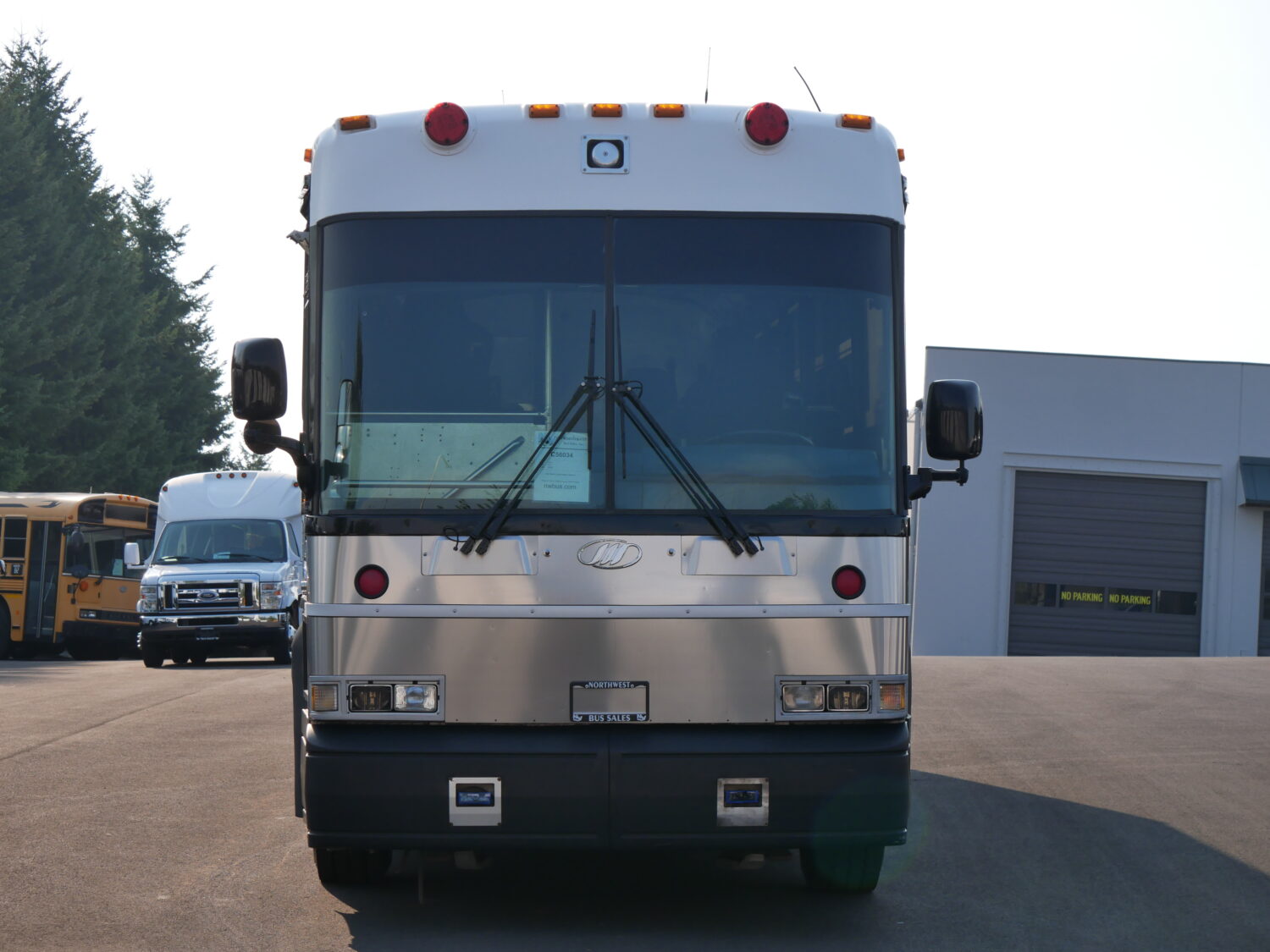 2003 MCI D4000 42 Passenger Prison Bus – C56034 - Image 12