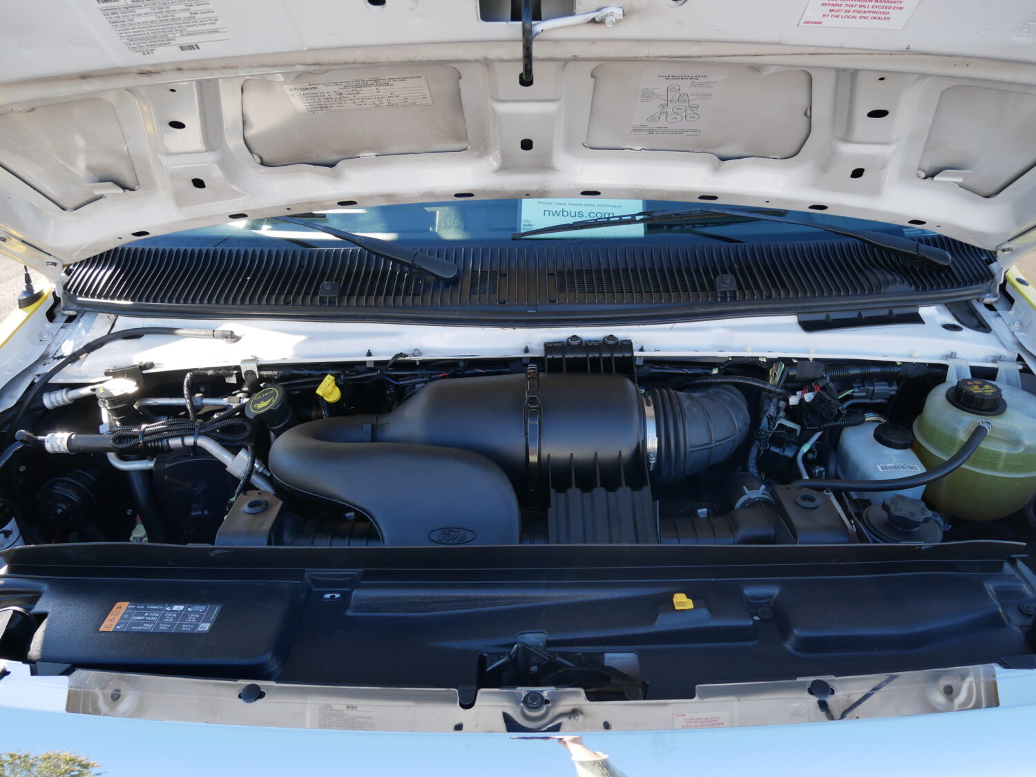 2019 Ford Eldorado 14 Passenger with Interior Luggage Rack - S42897 - Image 10