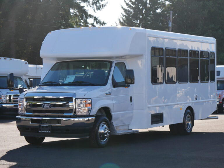 New 2026 Ford Turtle Top 14 Passenger ADA Shuttle Bus - S30312 ...