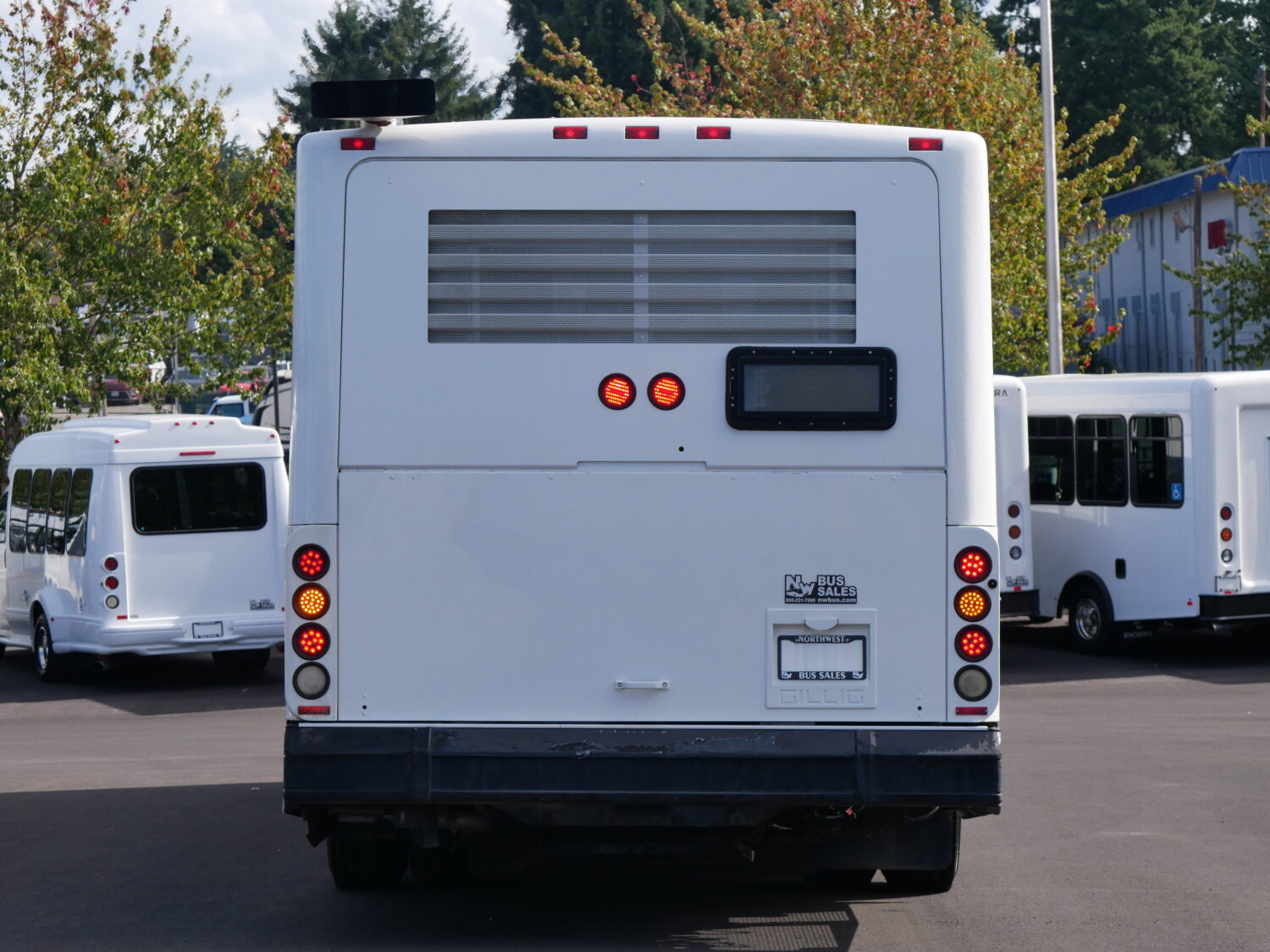 2003 Gillig Low Floor 39 Passenger ADA Transit Bus - T73708 - Image 11