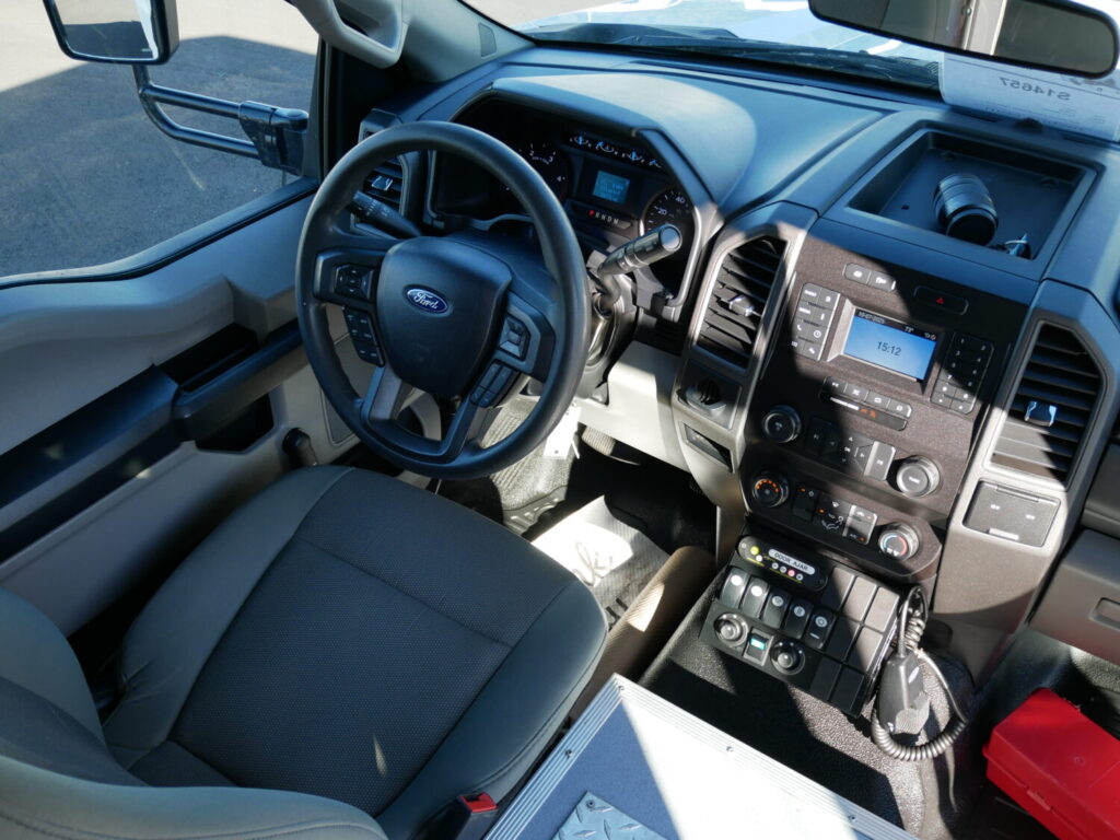 2021 Ford Eldorado Aero Elite 20 Passenger + 2 Wheelchair ADA Shuttle ...