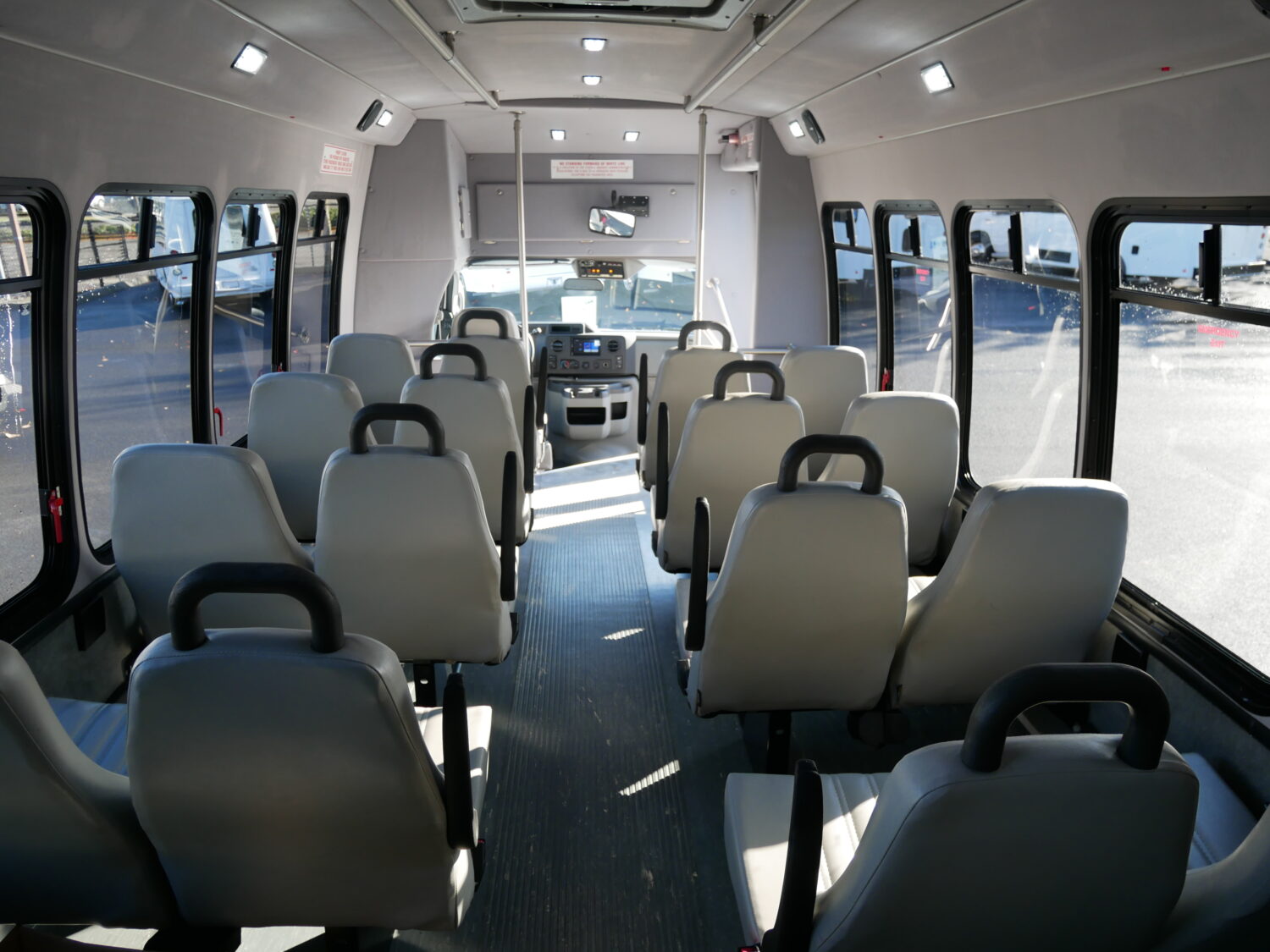 2012 Ford Turtle Top Odyssey 20 Passenger ADA Shuttle Bus - S87231 - Image 9
