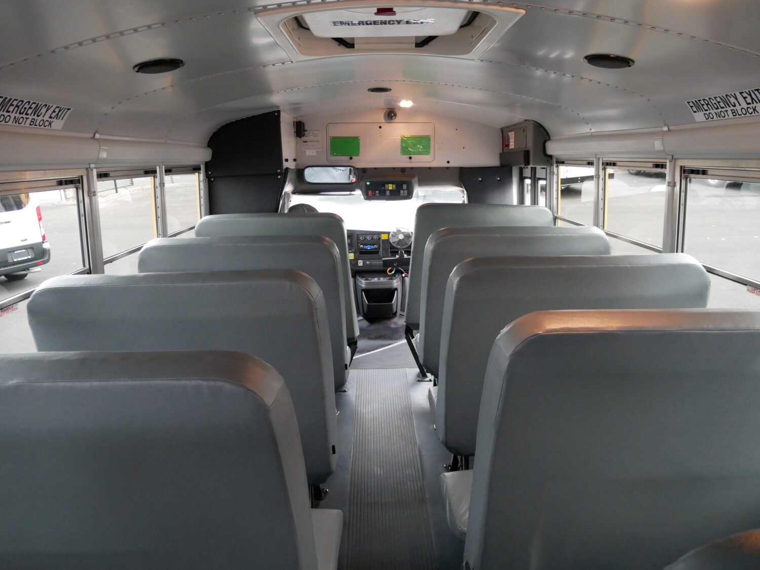 2015 Chevrolet Thomas 24 Passenger School Bus - B33639 - Image 8