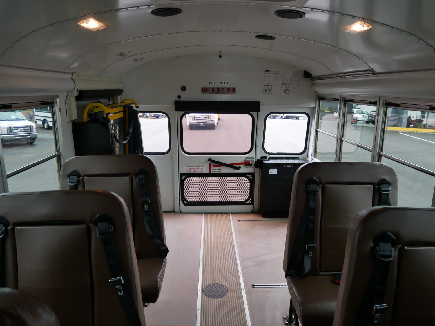 2013 Blue Bird All American 20 Passenger + 2 Wheelchair ADA School Bus - B89619 - Image 7