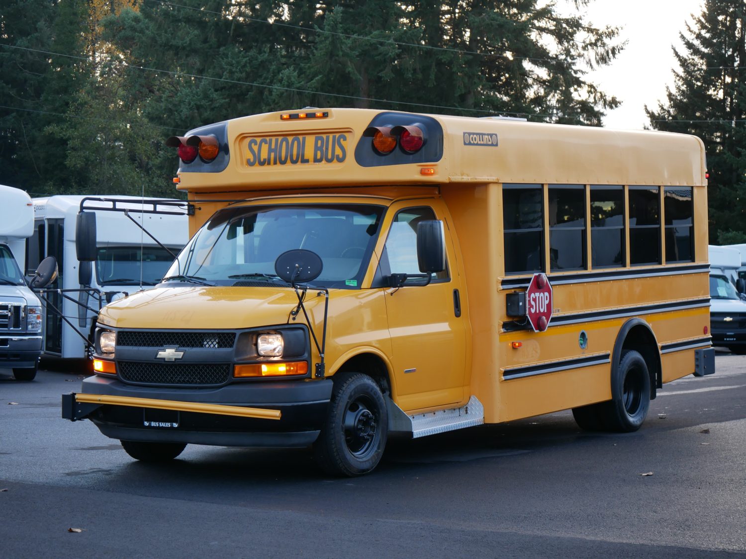 2007 Chevrolet Collins 20 Passenger School Bus - B48844 - Image 2