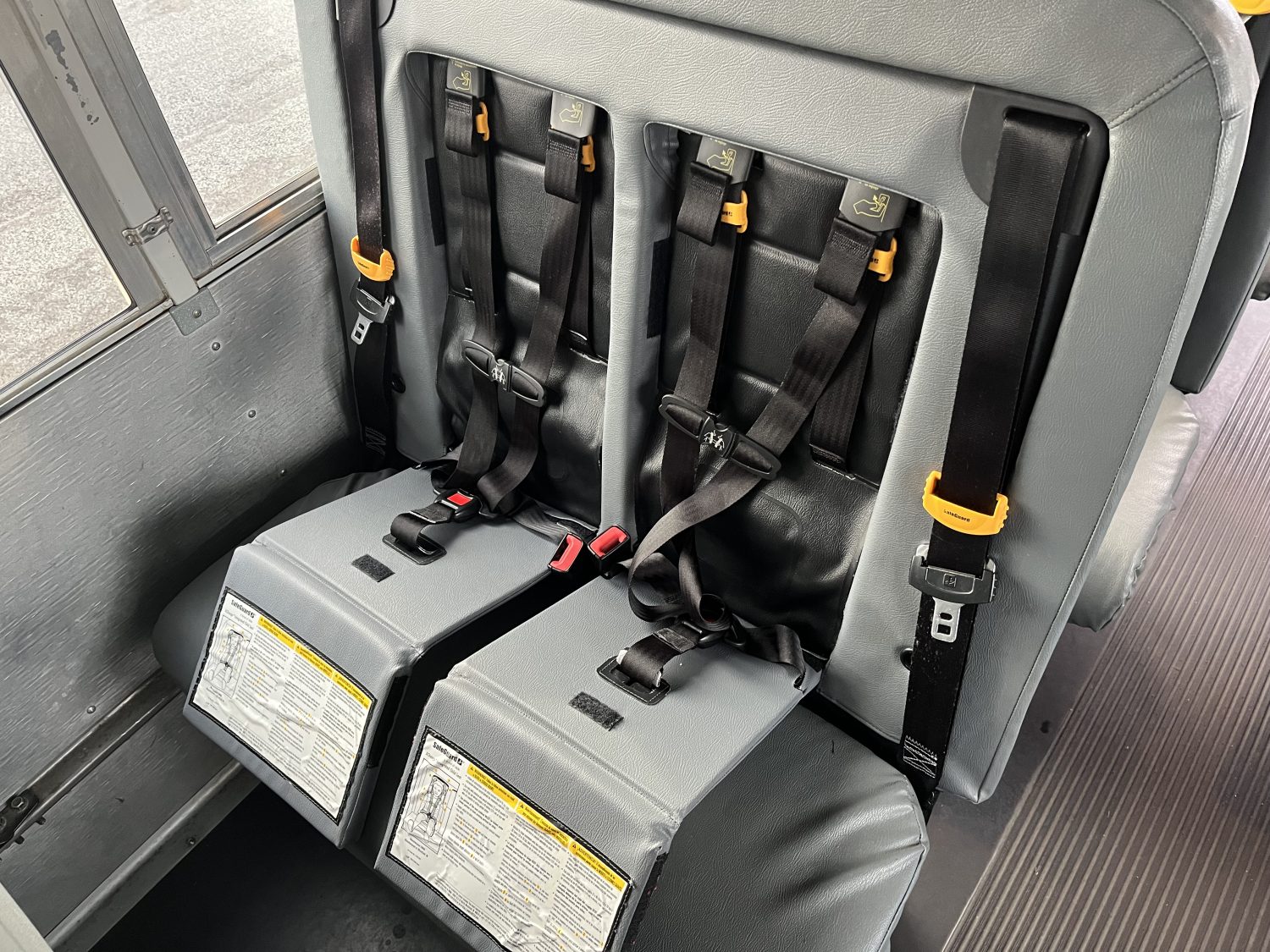 2015 Chevrolet Thomas 24 Passenger School Bus - B29902 - Image 10