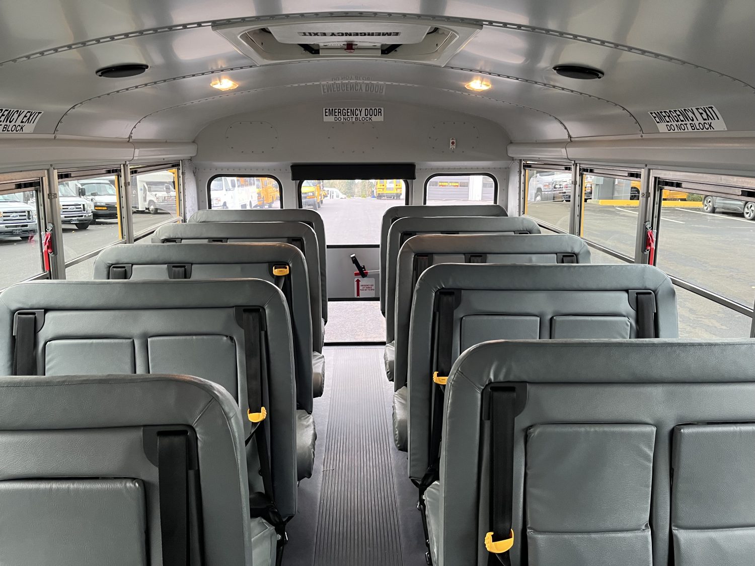 2015 Chevrolet Thomas 24 Passenger School Bus - B33161 - Image 6