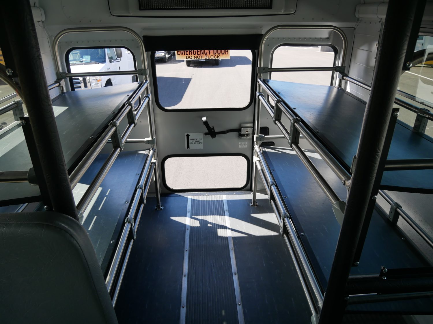 2013 Thomas Saf-T-Liner 36 Passenger + Rear luggage Bus - B55327 - Image 7