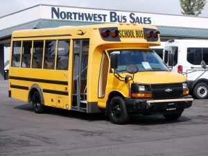 2011 Chevrolet Girardin 30 Passenger School Bus - B70152