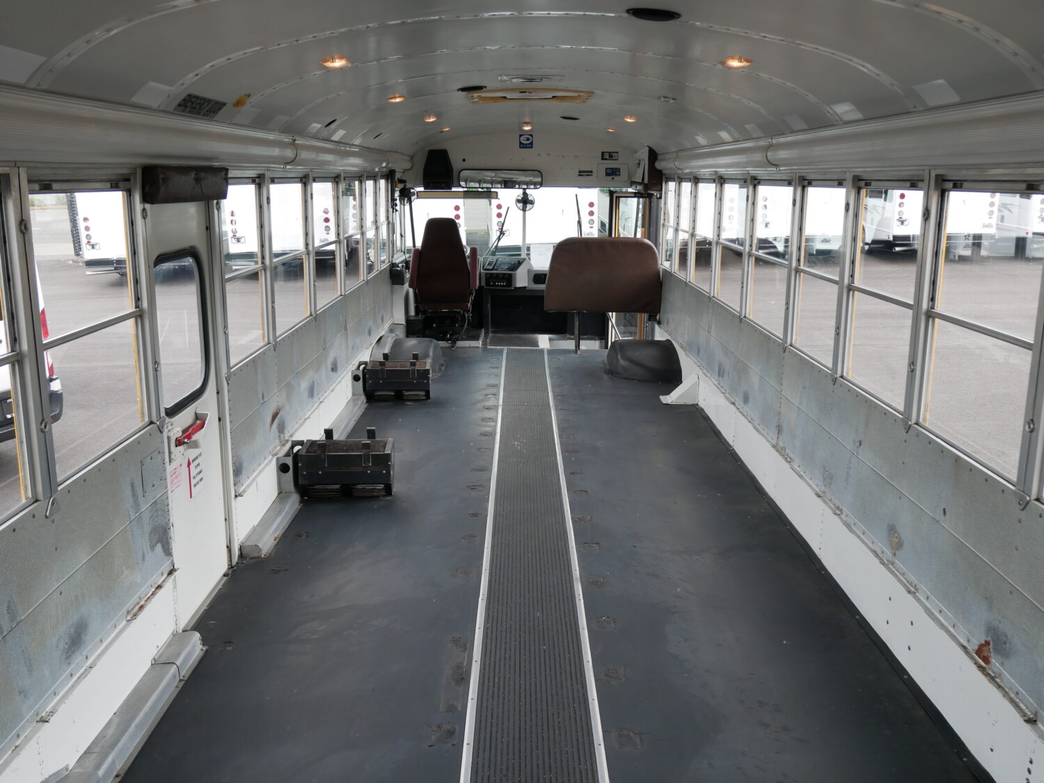 2004 Blue Bird All American 78 Passenger School Bus - B18384 - Image 8