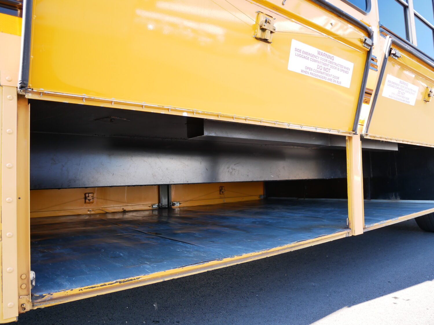 2007 Blue Bird All American 84 Passenger School Bus - B40622 - Image 10