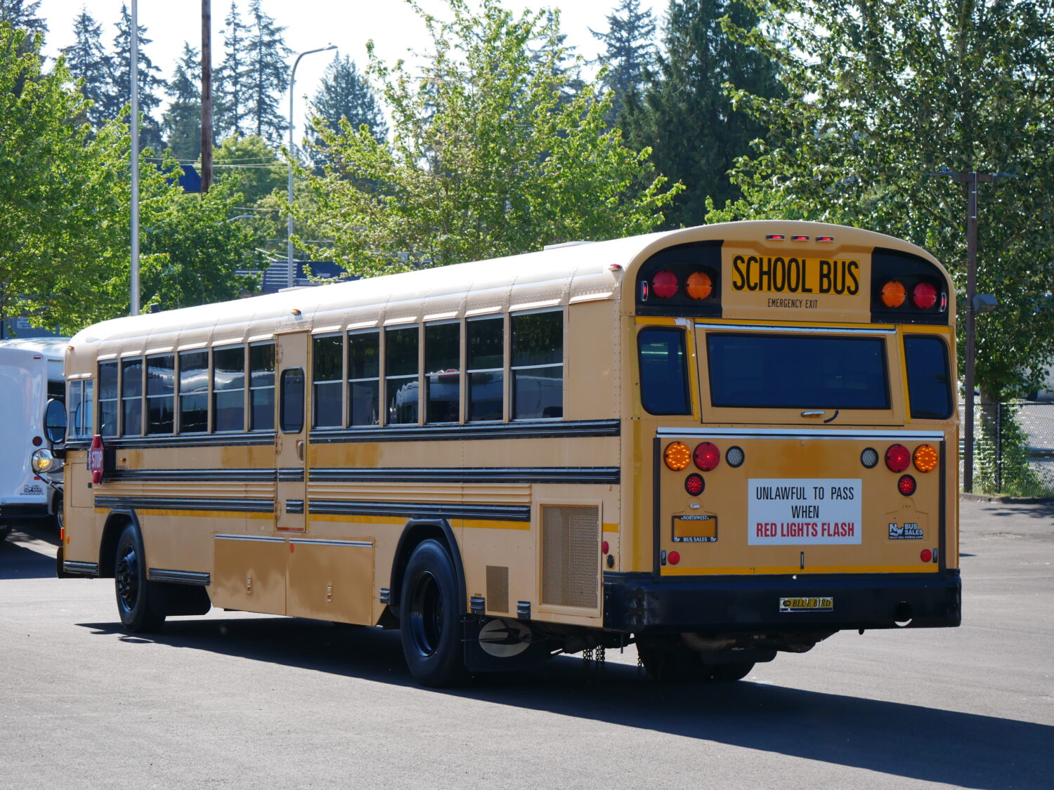 2007 Blue Bird All American 84 Passenger School Bus - B40622 - Image 4