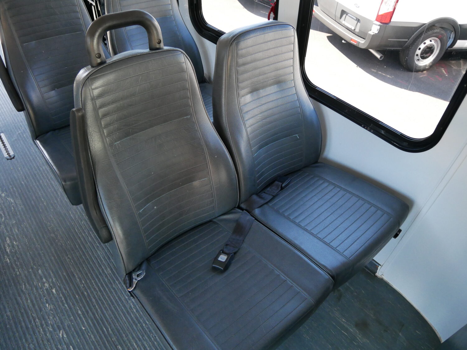 2011 Ford Startrans 14 Passenger ADA Shuttle Bus - S36707 - Image 9