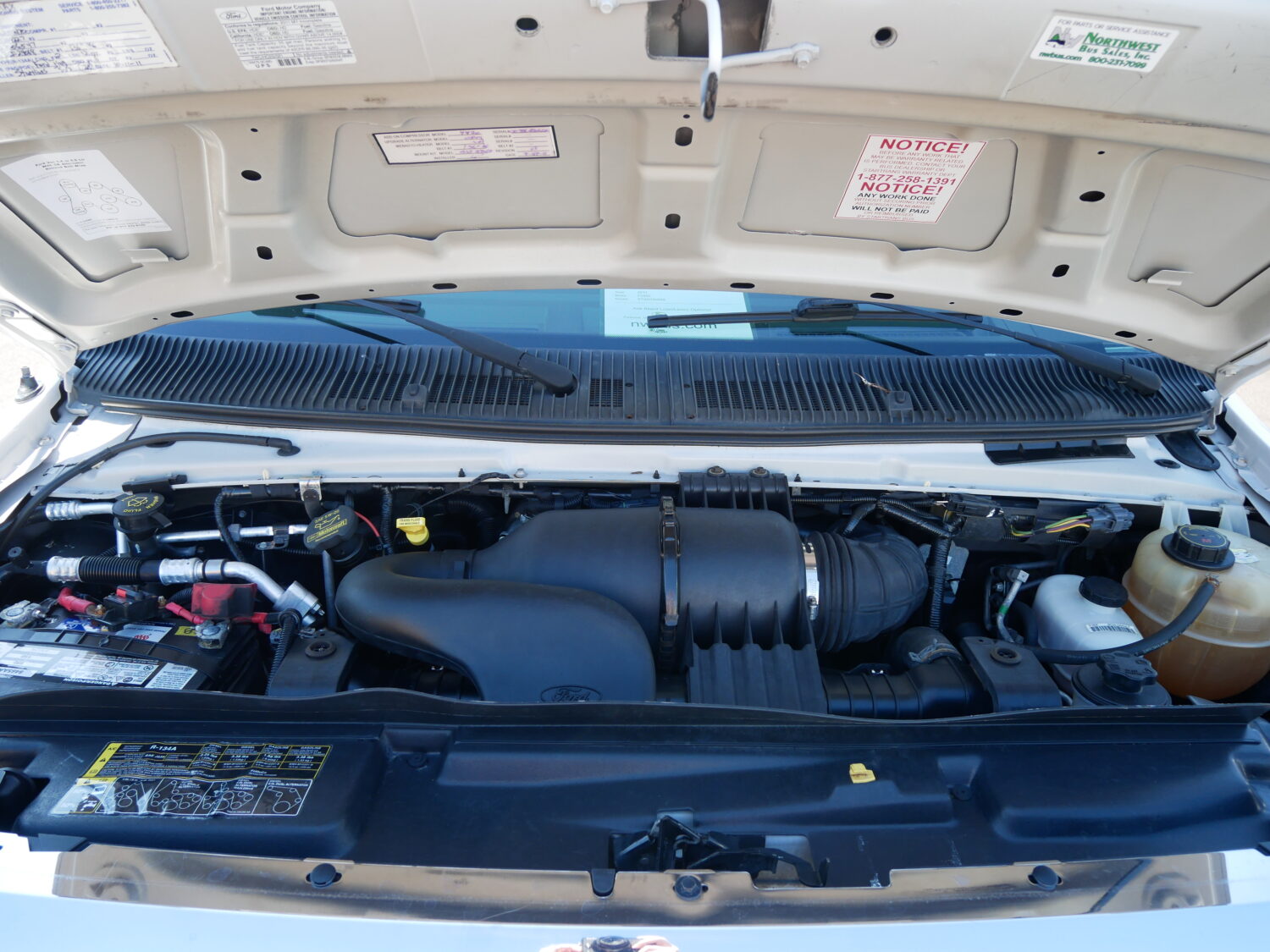 2011 Ford Startrans 14 Passenger ADA Shuttle Bus - S36707 - Image 10
