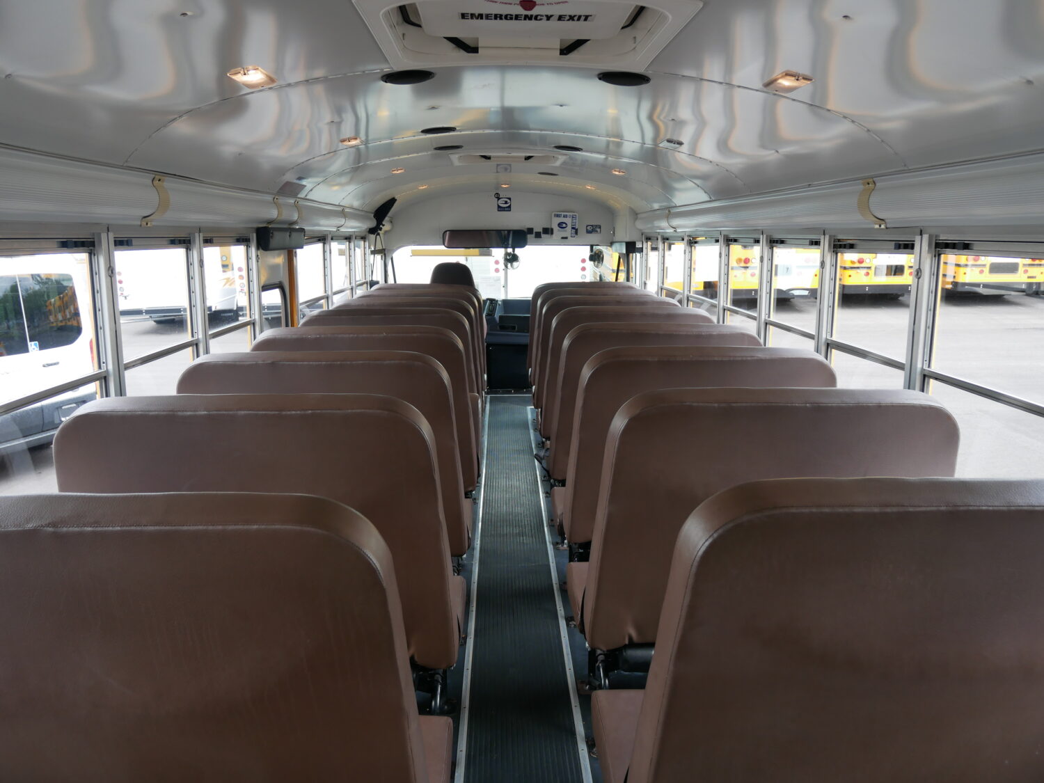 2013 Bluebird Vision 53 Passenger Short School Bus - B95917 - Image 8