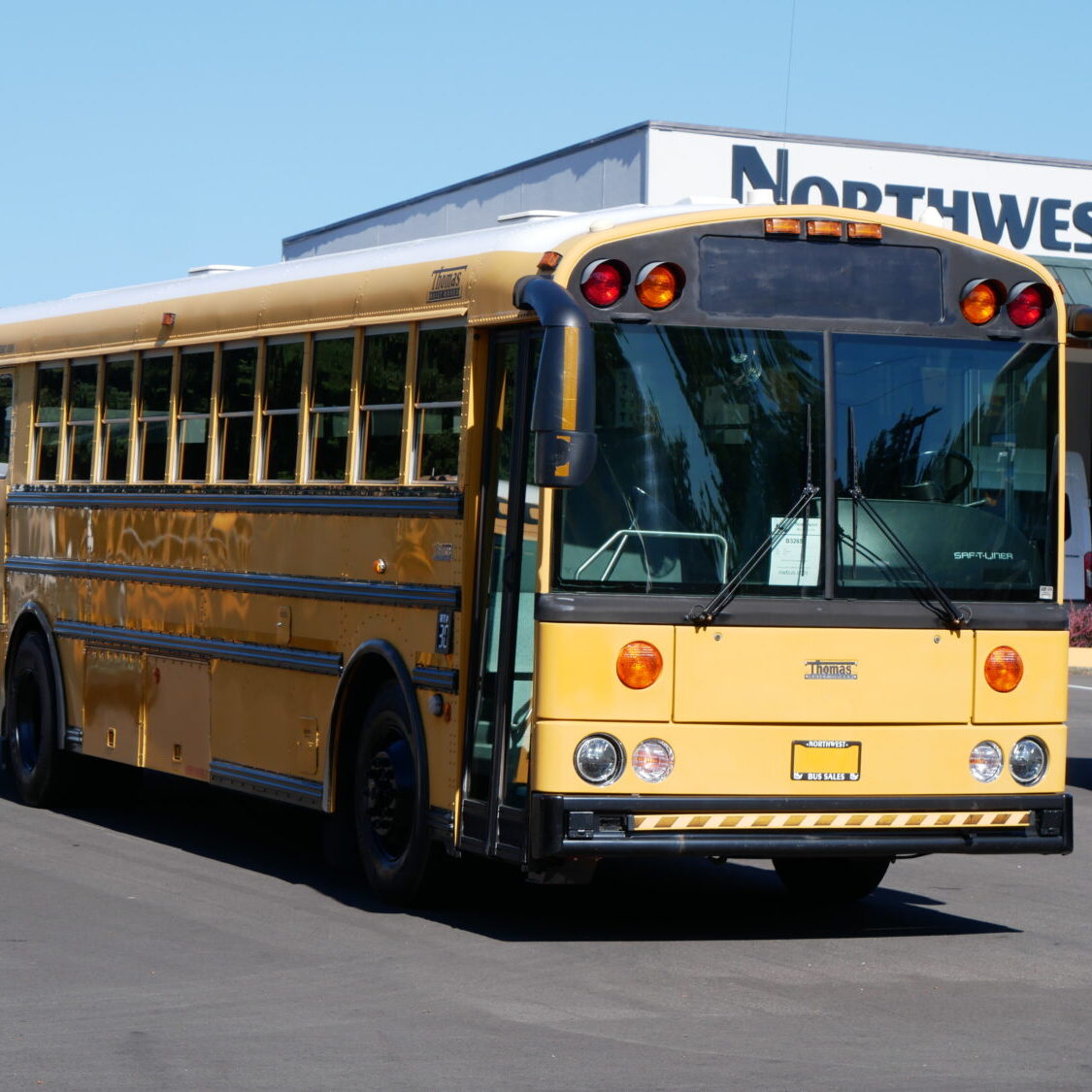 2003 Thomas HDX 72 Passenger School Bus - B32656 | Northwest Bus