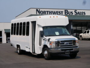 2017 Ford Diamond 24 Passenger Shuttle Bus - S49147