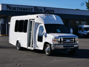 2015 Ford Starcraft Starquest 14 Passenger Shuttle Bus with Rear Luggage - S08541